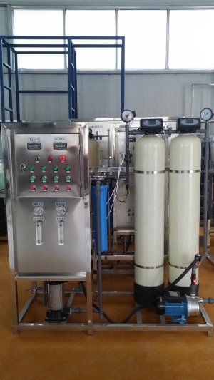 小型国产精品51麻豆CM传媒的特点-0.5吨单级国产精品51麻豆CM传媒的特点
